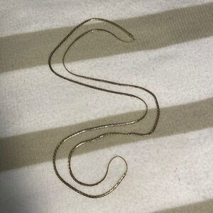 Goldtone 50 inch herringbone chain